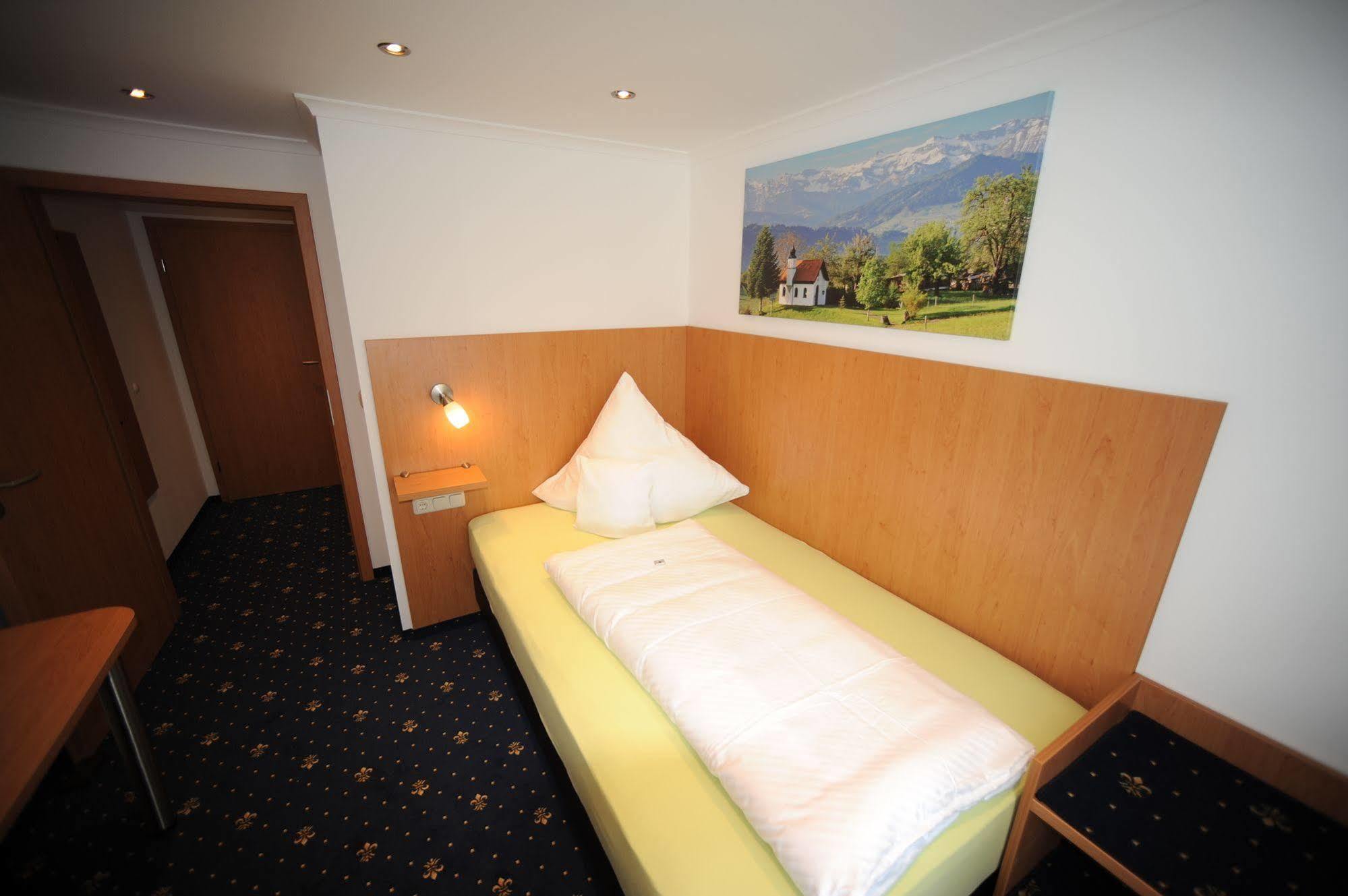 Hotel Post - Regionales Grosses Fruehstuecksbuffet - Auch Gf & Lf Scheidegg Luaran gambar