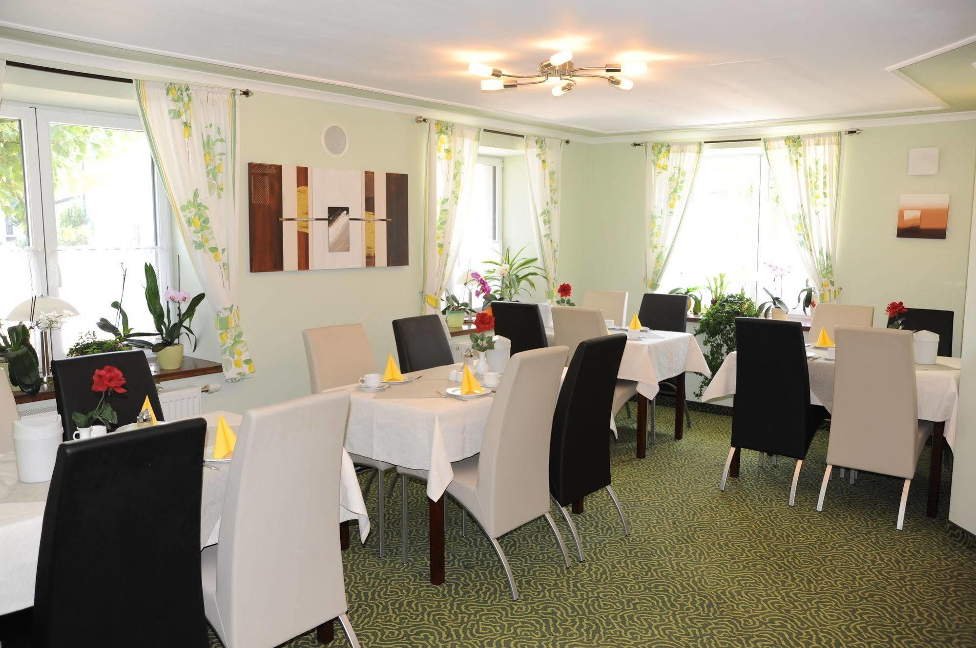 Hotel Post - Regionales Grosses Fruehstuecksbuffet - Auch Gf & Lf Scheidegg Luaran gambar